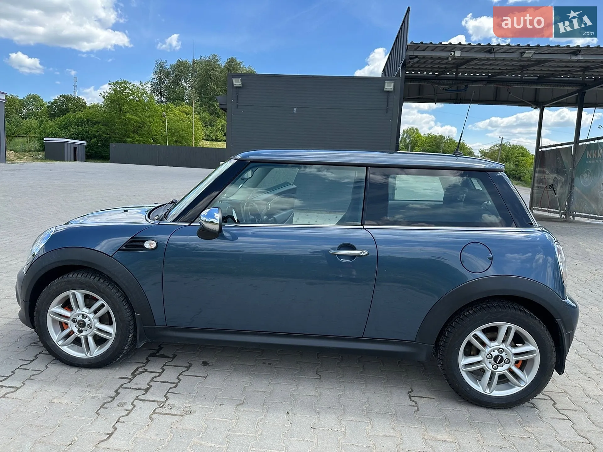 MINI Cooper 2011 VIN WMWSW11080T172140 фото оголошення 2 з 11