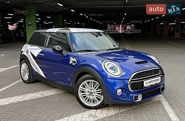 MINI Cooper  2018