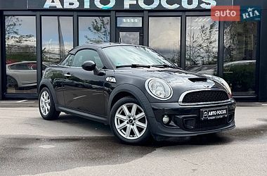 MINI Cooper  2011