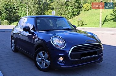 Хетчбек MINI Cooper 2015 в Кременчуці Хетчбек MINI Cooper 2015 в Кременчуці