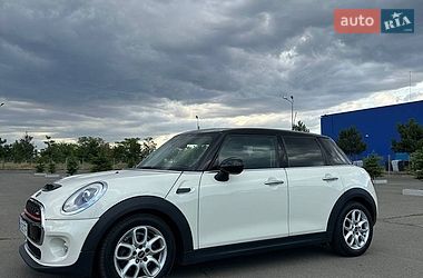 Хэтчбек MINI Cooper 2015 в Одессе