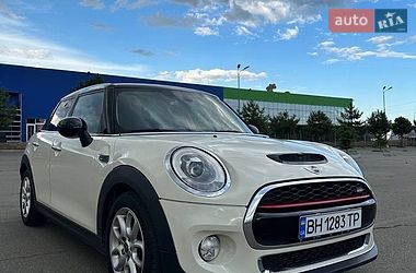 Хэтчбек MINI Cooper 2015 в Одессе