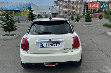 Хэтчбек MINI Cooper 2015 в Одессе