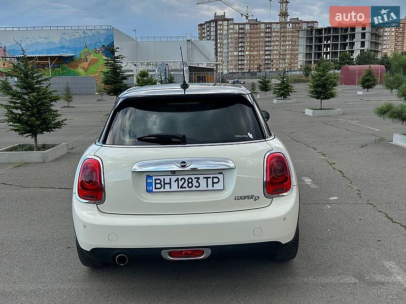 Хэтчбек MINI Cooper 2015 в Одессе