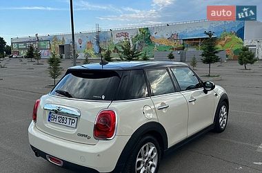 Хэтчбек MINI Cooper 2015 в Одессе