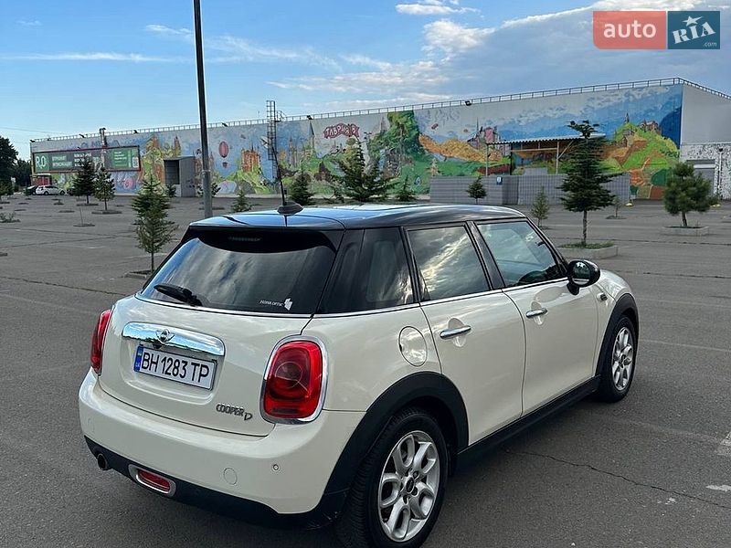 Хэтчбек MINI Cooper 2015 в Одессе