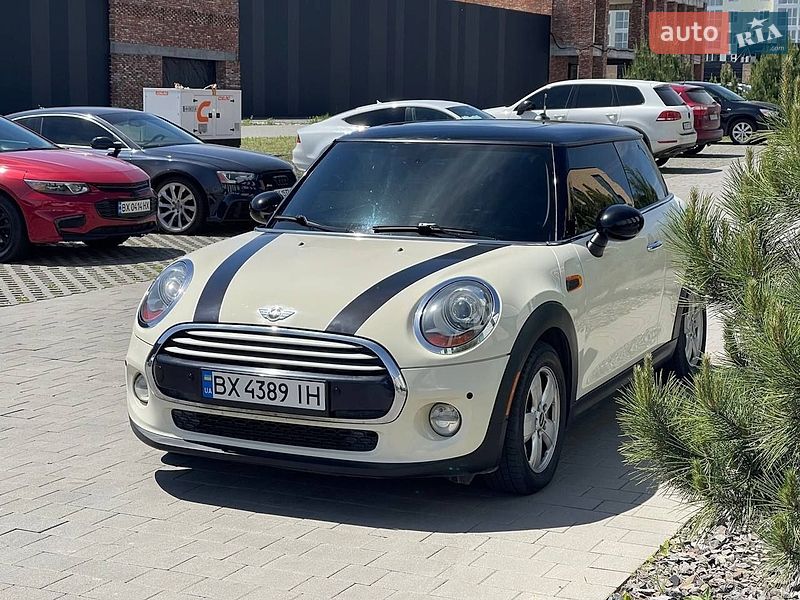 MINI Cooper 2014