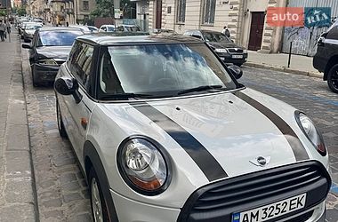MINI Cooper  2016