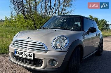 MINI Cooper  2013