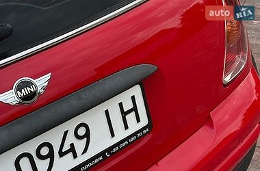 Хэтчбек MINI Cooper 2004 в Ужгороде