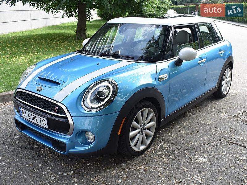 MINI Cooper 2018