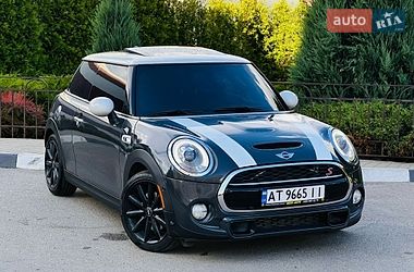 MINI Cooper  2018