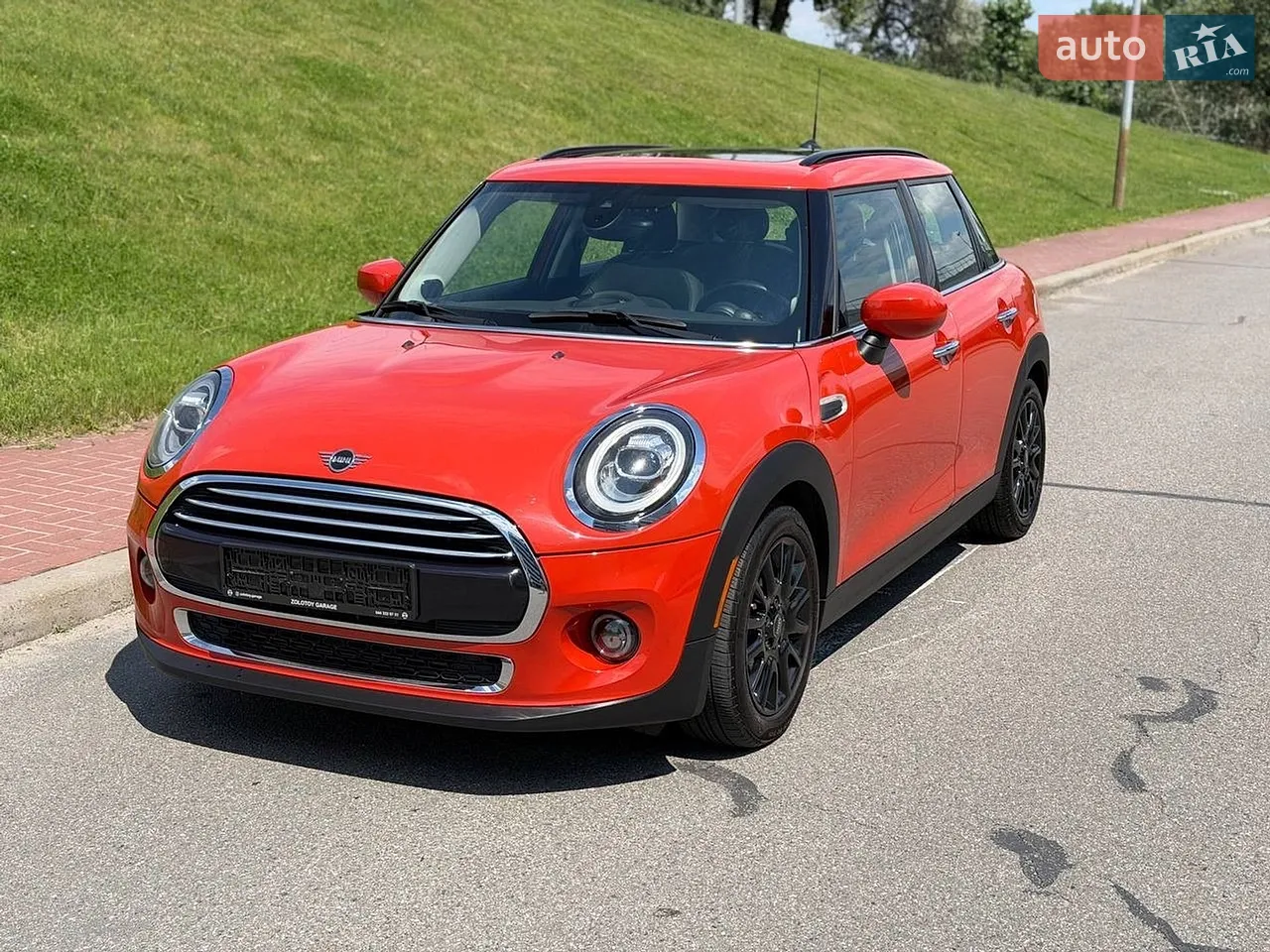 2020 MINI Cooper - мініатюра 4