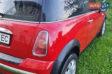 Хэтчбек MINI Cooper 2003 в Черновцах
