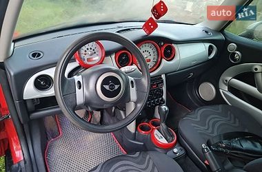Хэтчбек MINI Cooper 2003 в Черновцах