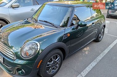 MINI Cooper  2013