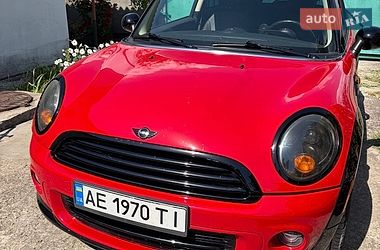 MINI Cooper  2011