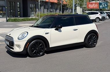 Хэтчбек MINI Cooper 2015 в Киеве
