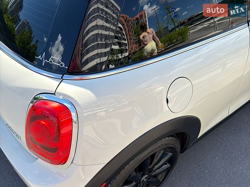 Хэтчбек MINI Cooper 2015 в Киеве