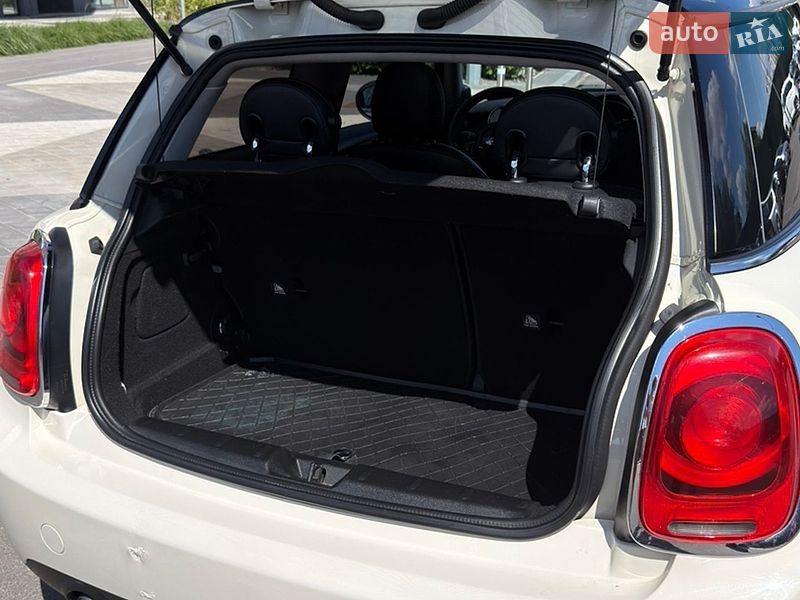 Хэтчбек MINI Cooper 2015 в Киеве