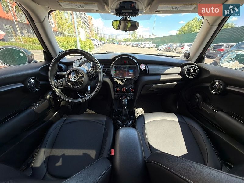 Хэтчбек MINI Cooper 2015 в Киеве
