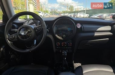 Хэтчбек MINI Cooper 2015 в Киеве