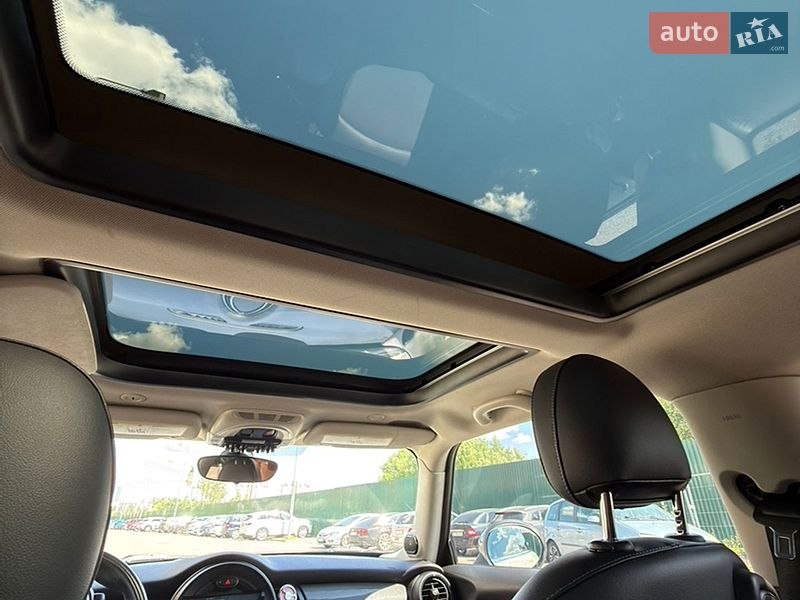 Хэтчбек MINI Cooper 2015 в Киеве