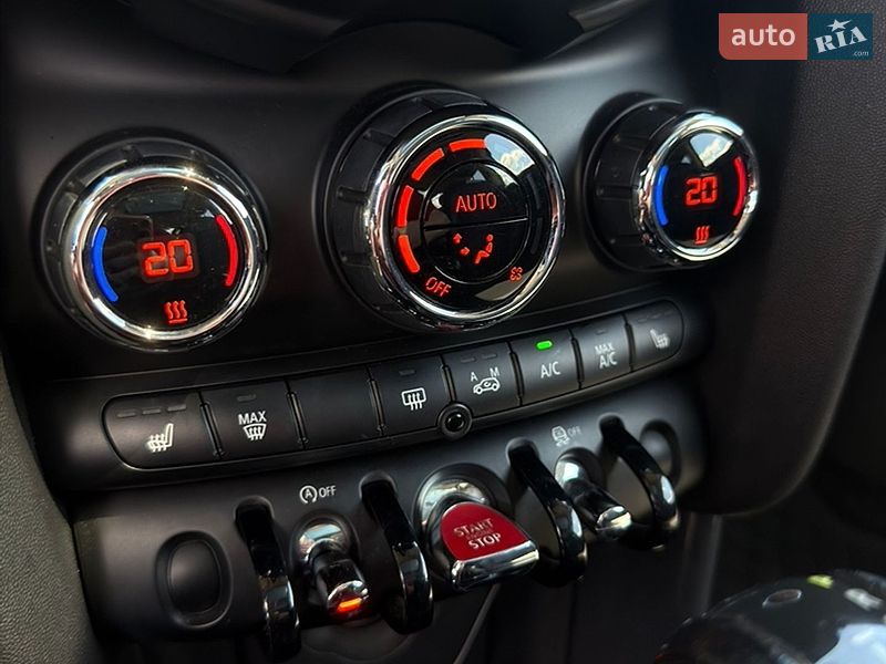 Хэтчбек MINI Cooper 2015 в Киеве