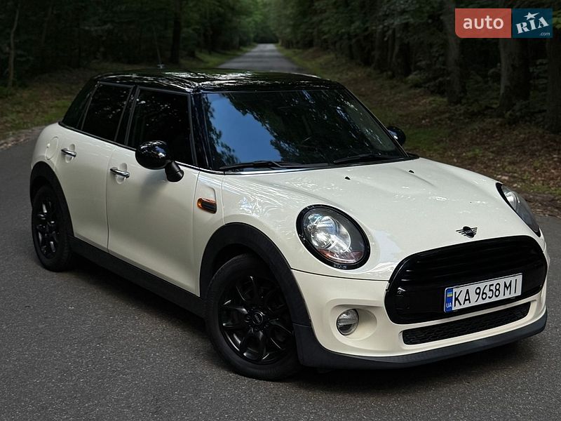 Хетчбек MINI Cooper 2015 в Києві