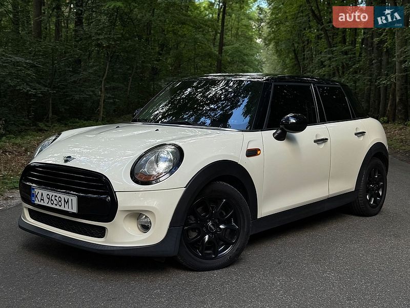 Хетчбек MINI Cooper 2015 в Києві