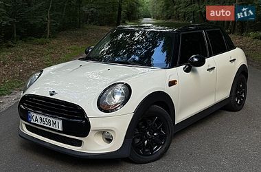 Хетчбек MINI Cooper 2015 в Києві
