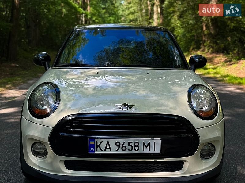 Хетчбек MINI Cooper 2015 в Києві