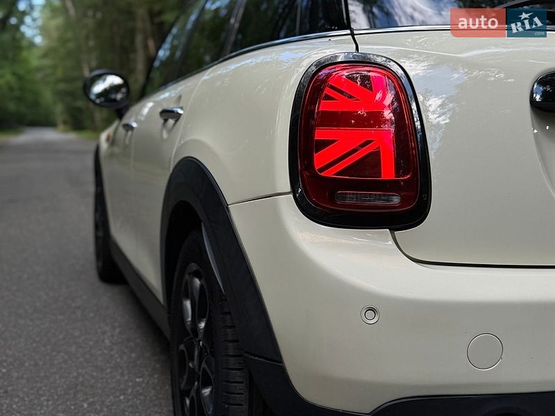Хетчбек MINI Cooper 2015 в Києві