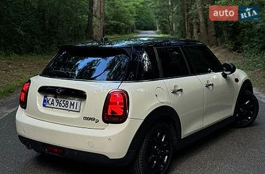 Хетчбек MINI Cooper 2015 в Києві