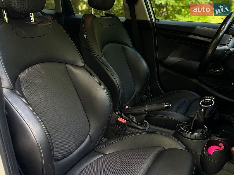 Хетчбек MINI Cooper 2015 в Києві