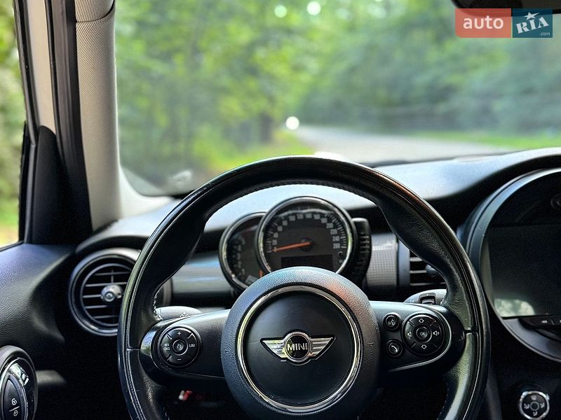 Хетчбек MINI Cooper 2015 в Києві