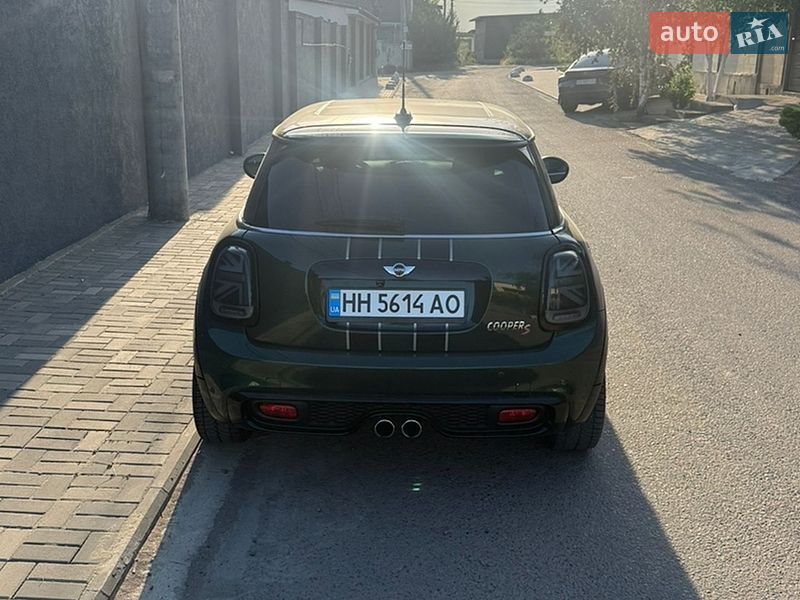 Хэтчбек MINI Cooper 2014 в Одессе