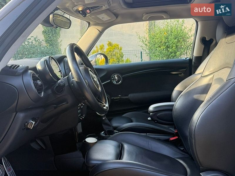 Хэтчбек MINI Cooper 2014 в Одессе