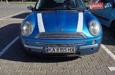 MINI Cooper  2005