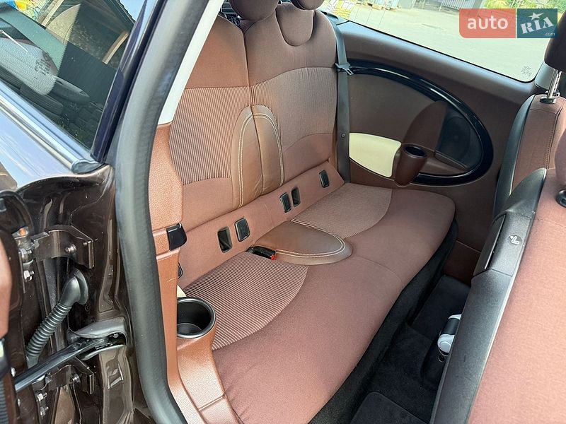 Хэтчбек MINI Cooper 2007 в Калуше