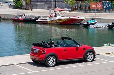 MINI Cooper 2013