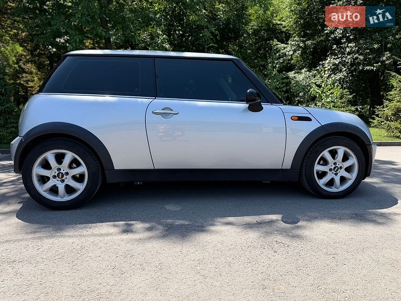 Хэтчбек MINI Cooper 2006 в Хмельницком фото 6 Хэтчбек MINI Cooper 2006 в Хмельницком