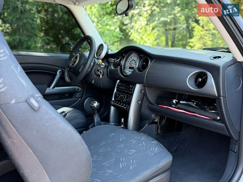Хэтчбек MINI Cooper 2006 в Хмельницком фото 8 Хэтчбек MINI Cooper 2006 в Хмельницком