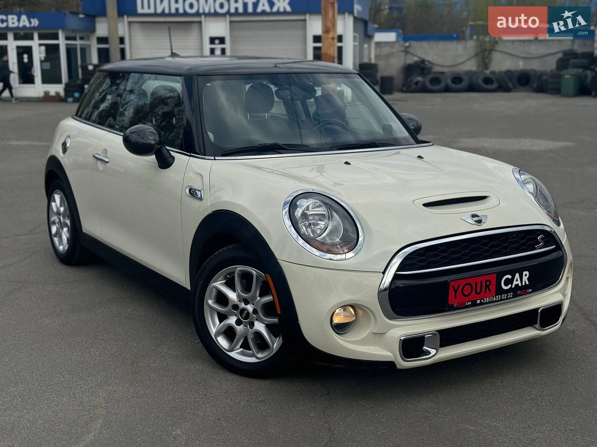 MINI Cooper 2015 VIN WMWXP7C50G3B33618 фото оголошення 2 з 28
