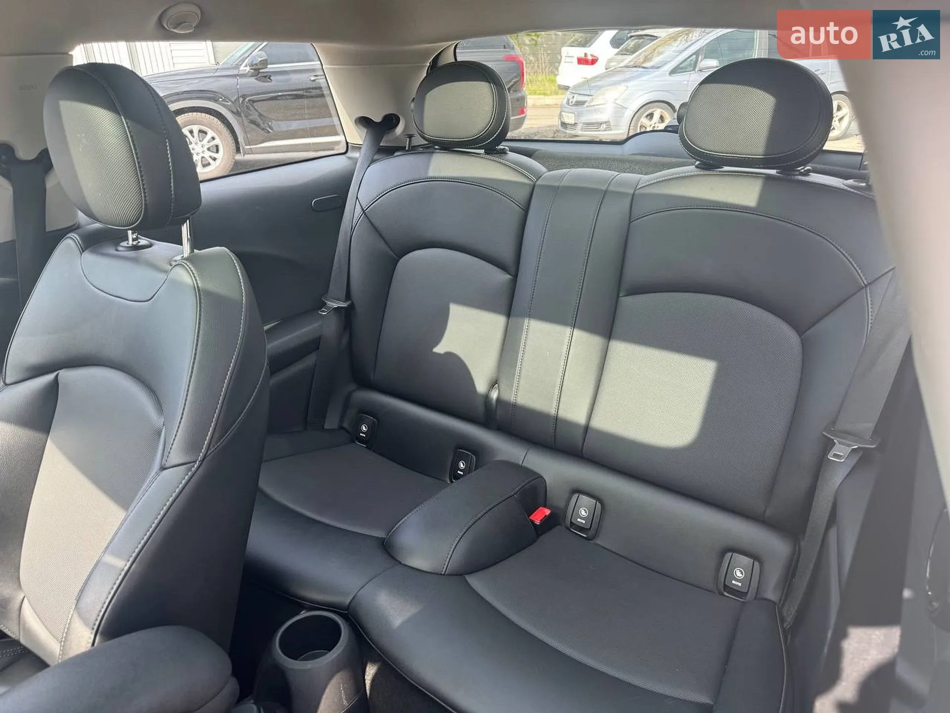 MINI Cooper 2015 VIN WMWXP7C50G3B33618 фото оголошення 27 з 28