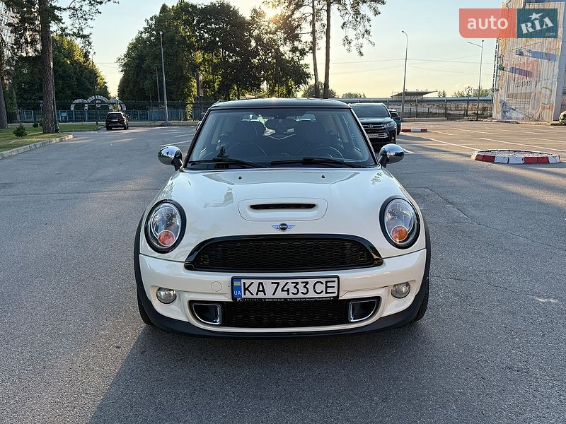 MINI Cooper 2013
