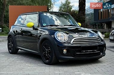Хетчбек MINI Cooper 2013 в Чернівцях Хетчбек MINI Cooper 2013 в Чернівцях