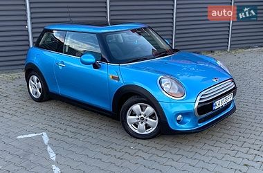 Хэтчбек MINI Cooper 2015 в Киеве фото 6 Хэтчбек MINI Cooper 2015 в Киеве