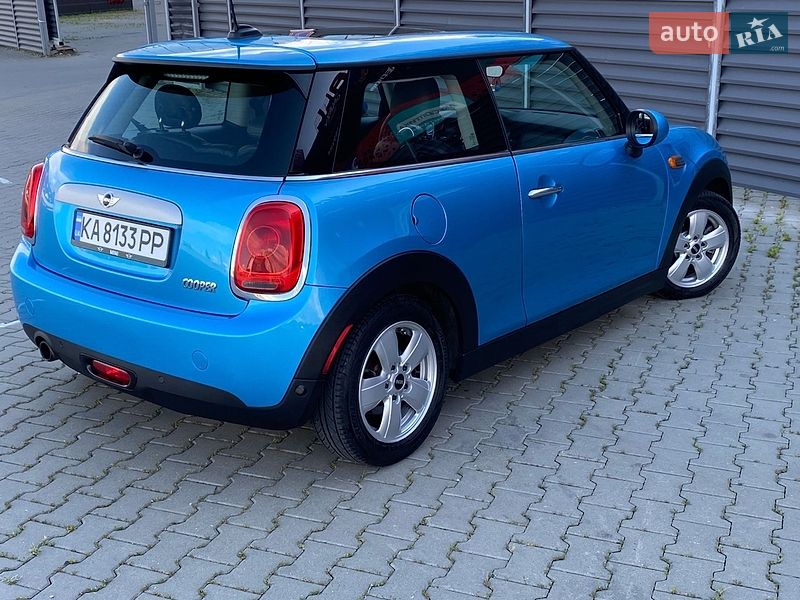Хэтчбек MINI Cooper 2015 в Киеве фото 16 Хэтчбек MINI Cooper 2015 в Киеве