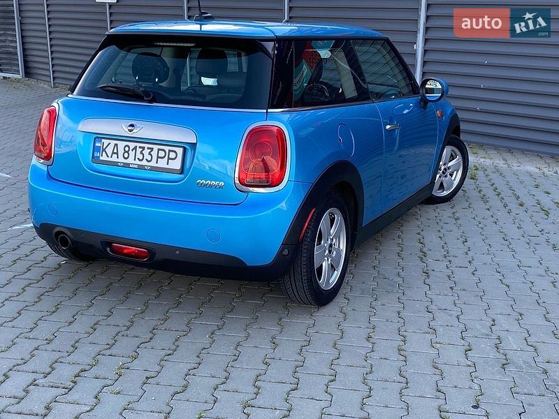 Хэтчбек MINI Cooper 2015 в Киеве фото 18 Хэтчбек MINI Cooper 2015 в Киеве